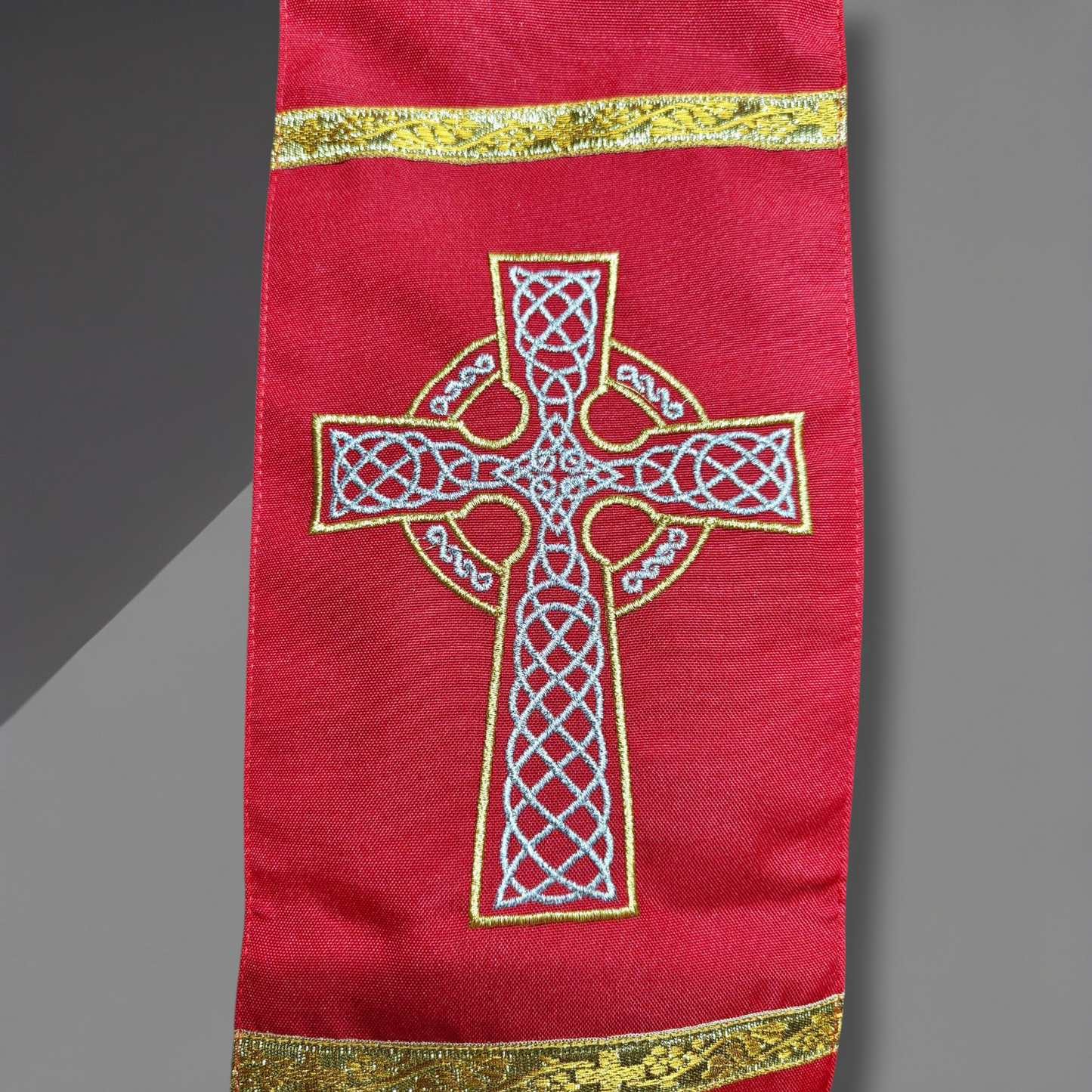 Red Priest Stole – Celtic Knot Cross Embroidery