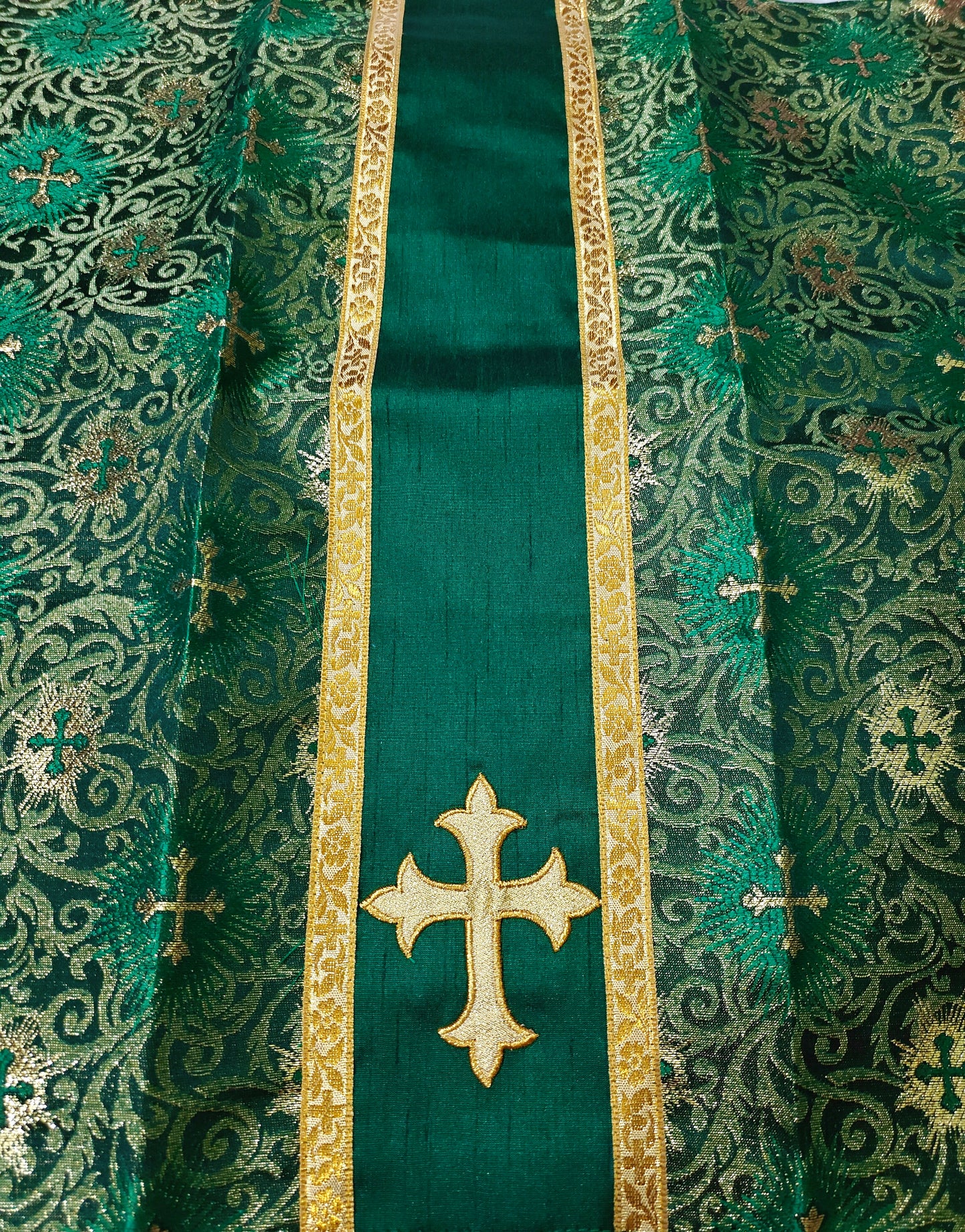 Set of 4 Silk Burse & Chalice Veil Sets – Embroidered Floral & Cross Design